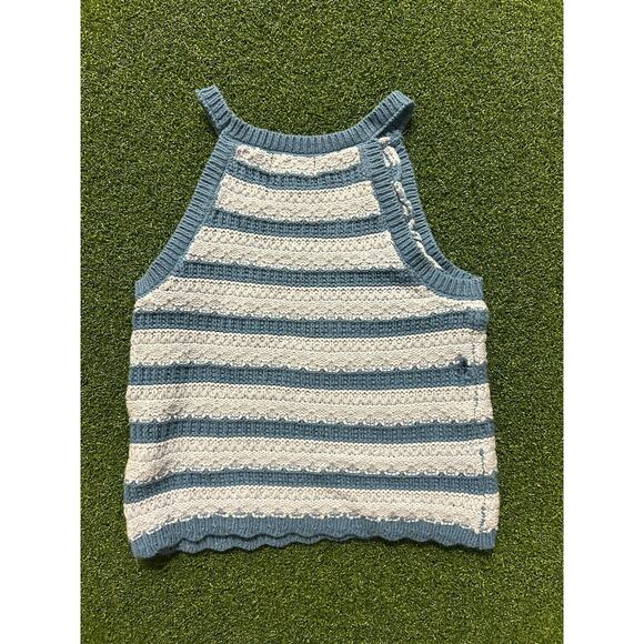 Art Class brand blue and white striped tank top in a size medium (7/8) - Picture 3 of 4
